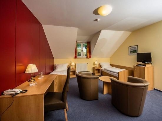 Фото Hotel Pavilon