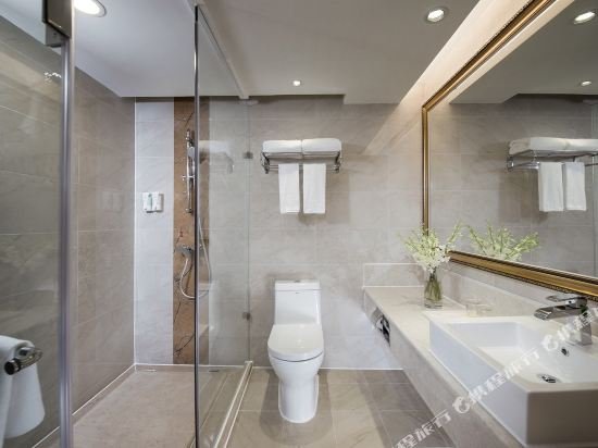 Фото Vienna Hotel