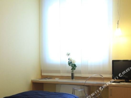 Фото B&b Hotel Milano Portello