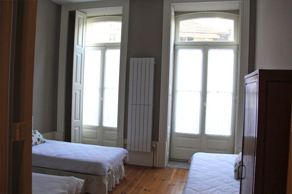Фото Being Porto Hostel