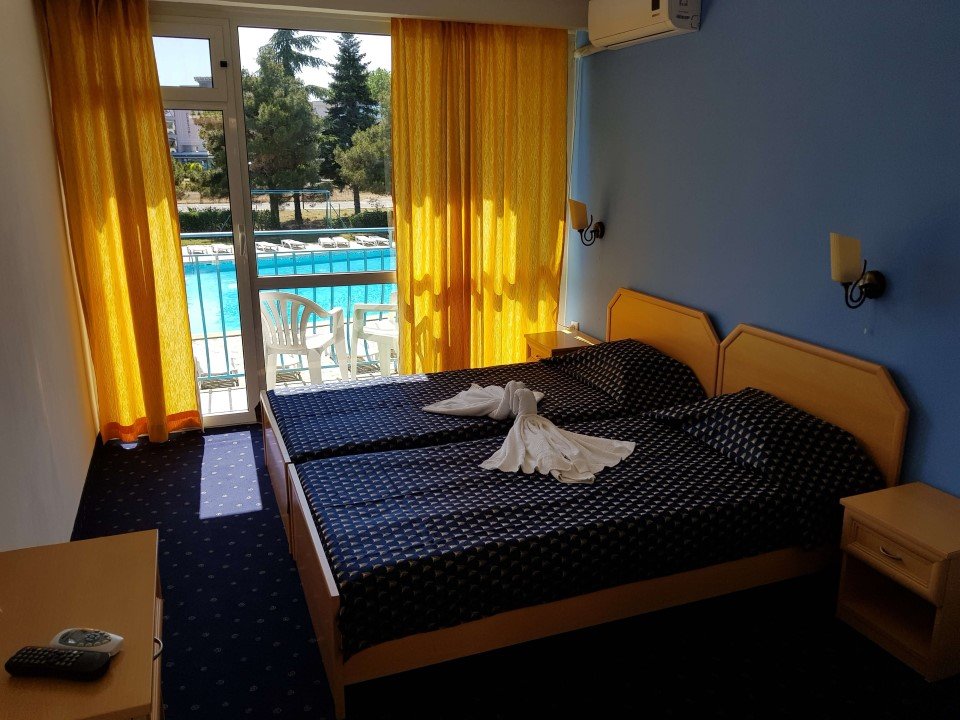 Фото Apart-hotel Happy