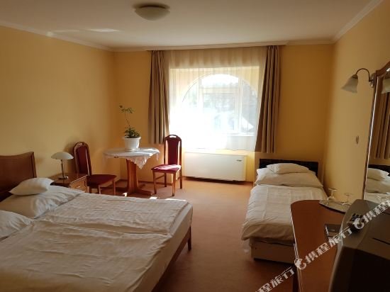 Фото Отель Aqua Sarvar