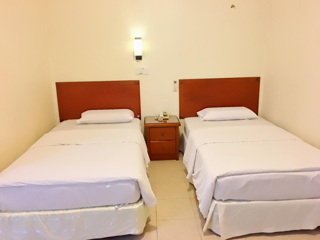 Фото Harbour View Hotel Sekinchan