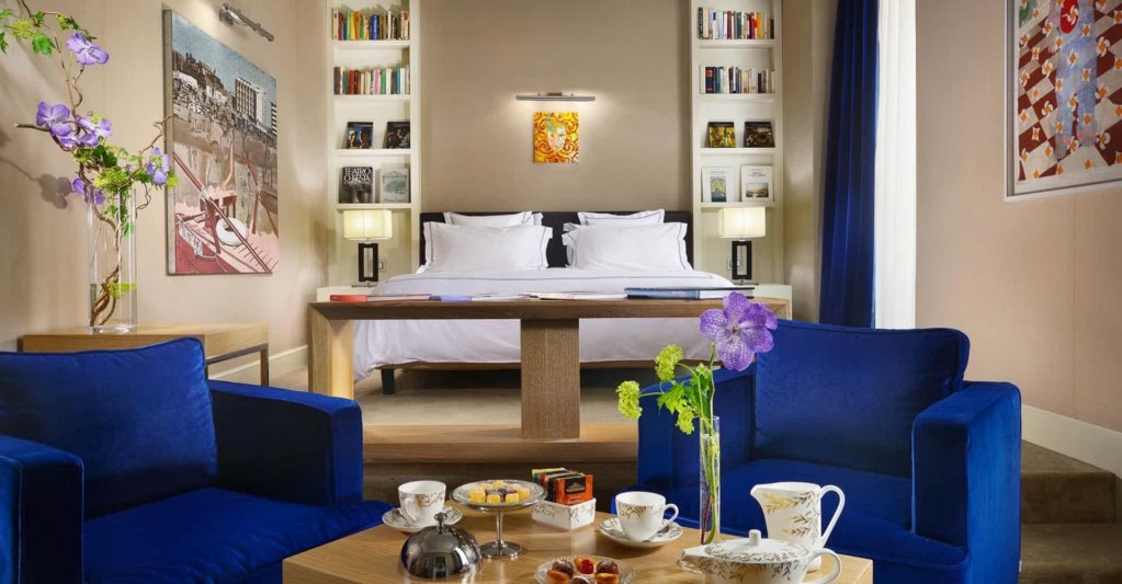 Фото The First Roma Arte