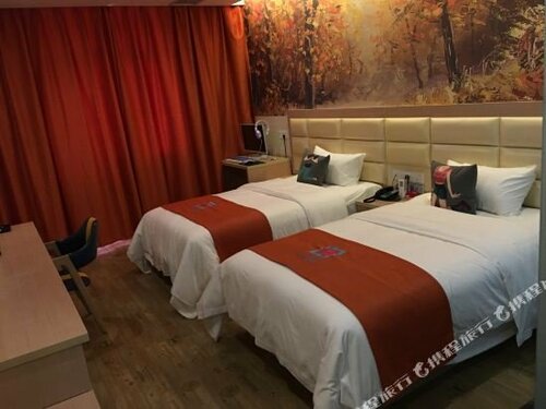 Гостиница Thank Inn Plus Hotel Jiangxi Nanchang Gaoxin Development Zone 2nd Huoju Road в Наньчане