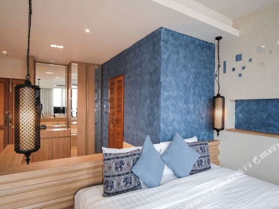 Фото Tapae Gate Villa