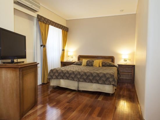 Фото Tritone Hotel