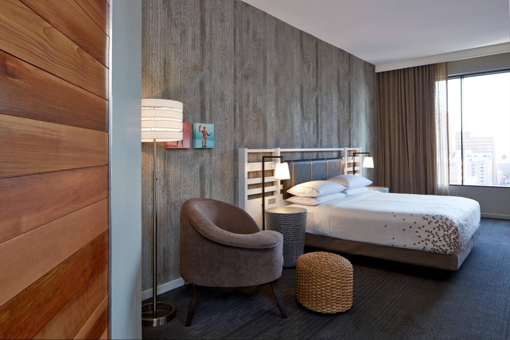 Фото The Worthington Renaissance Fort Worth Hotel