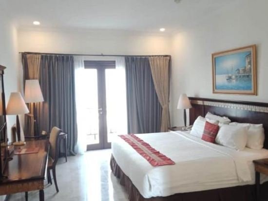 Фото Bukit Randu Hotel and Restaurant