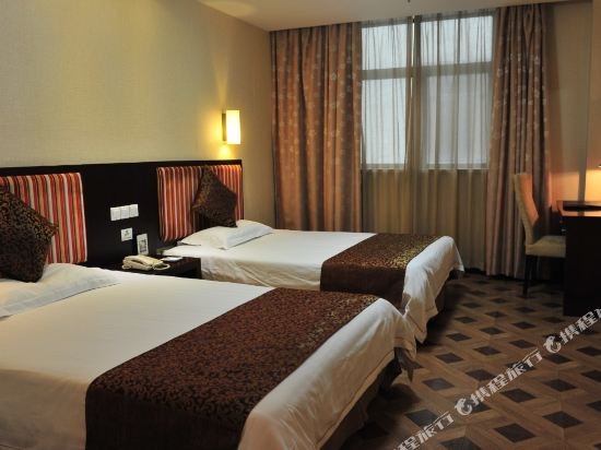 Фото Elegance Bund Hotel