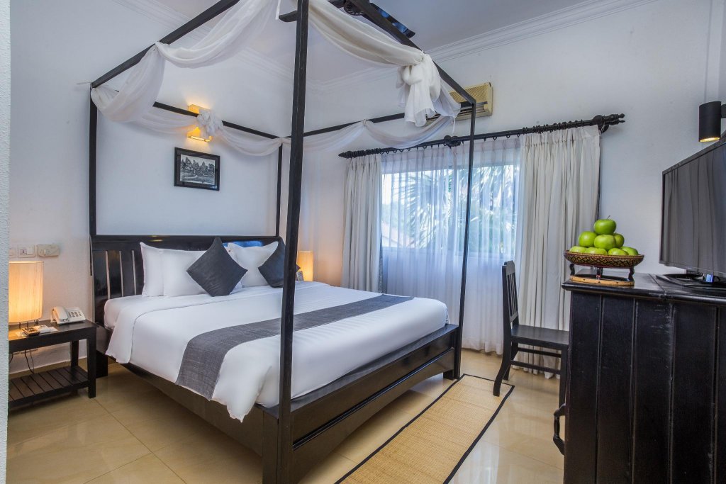 Фото The Grand Cyclo Boutique Suite & SPA