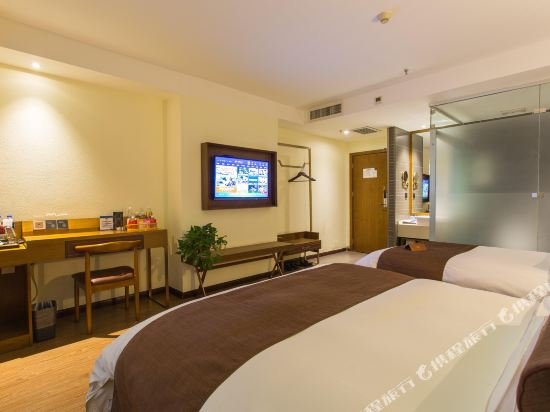 Фото James Joyce Coffetel YanAn Baota