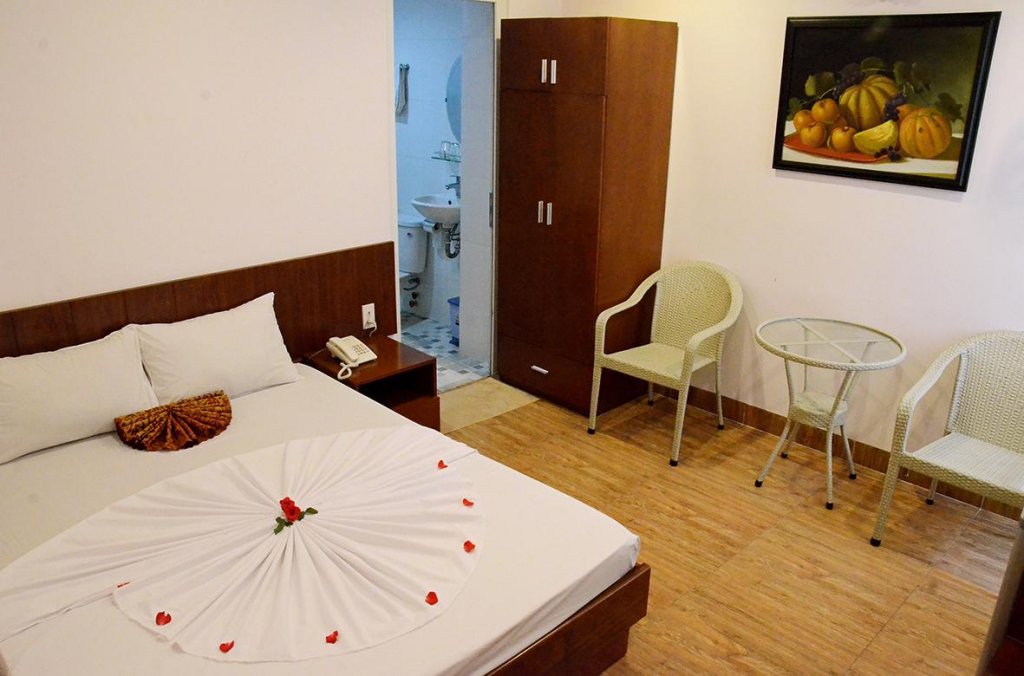 Фото Ha Thanh Hotel