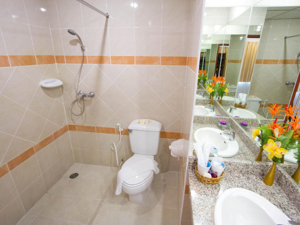 Фото Bella Villa Pattaya 3rd Road