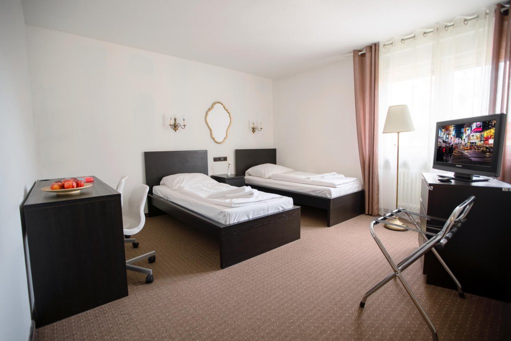 Фото Hotel Moguntia