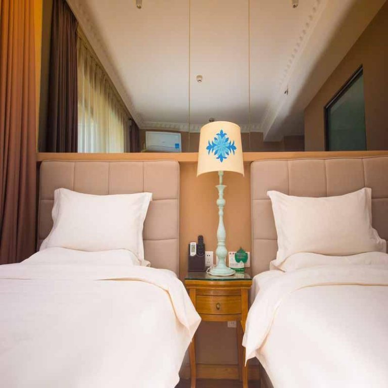 Фото Hohhot Shanghua Boutique Hotel