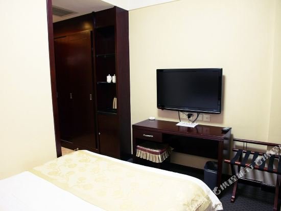 Фото Fusheng Hotel