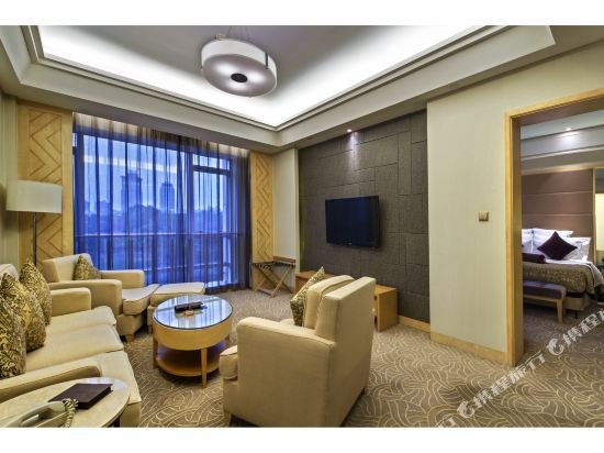 Фото Wyndham Grand Plaza Royale Ningbo