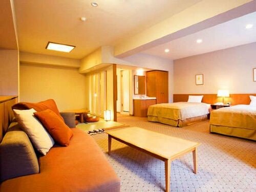 Внешний вид отеля Yumoto Fujiya Hotel в Хаконе, фото 2