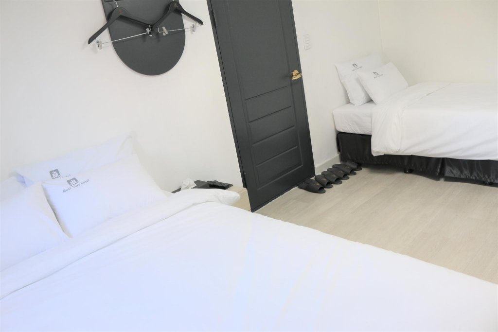 Фото Yeongdeungpo Must Stay Seonyudo