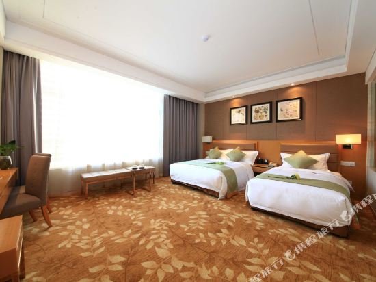 Фото Expo Plaza Hotel Qingdao