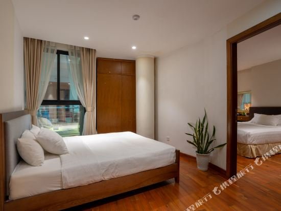 Фото My Hotel Universal Hanoi