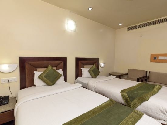 Фото Hotel Fairway