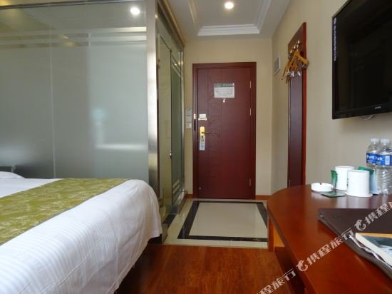 Фото Greentree Inn Beijing Yanqing Gaota Rd Express Hotel