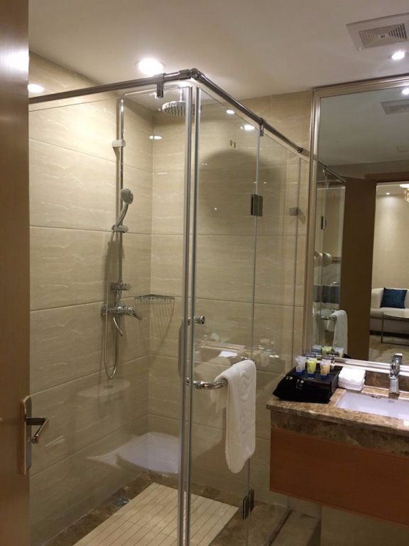 Фото Qinghai Baiyun Xiangling Hotel