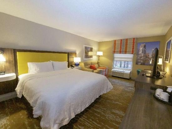 Фото Hampton Inn & Suites Raleigh/Cary I-40