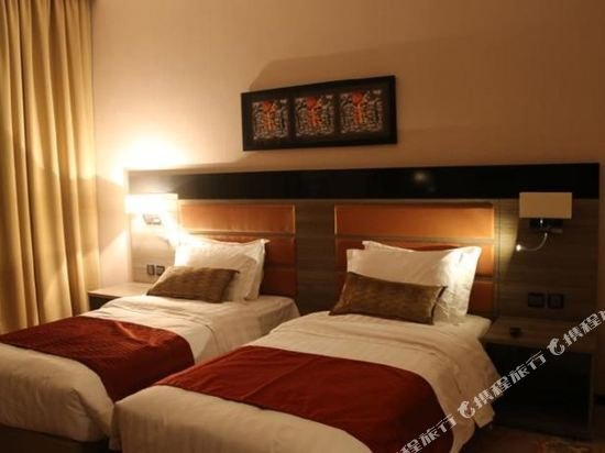 Фото Mira Waterfront Hotel