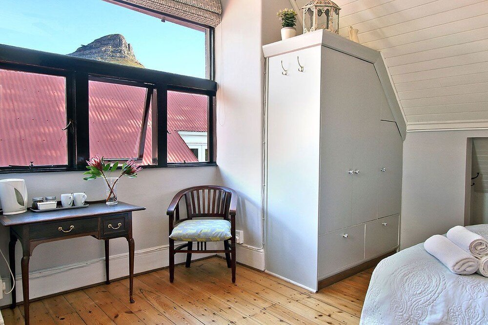 Фото Bergzicht Guesthouse