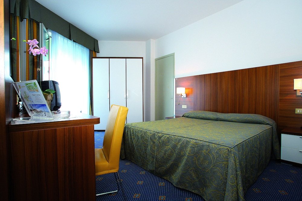 Фото Hotel Touring