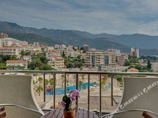 Фото Mediteran Hotel & Resort