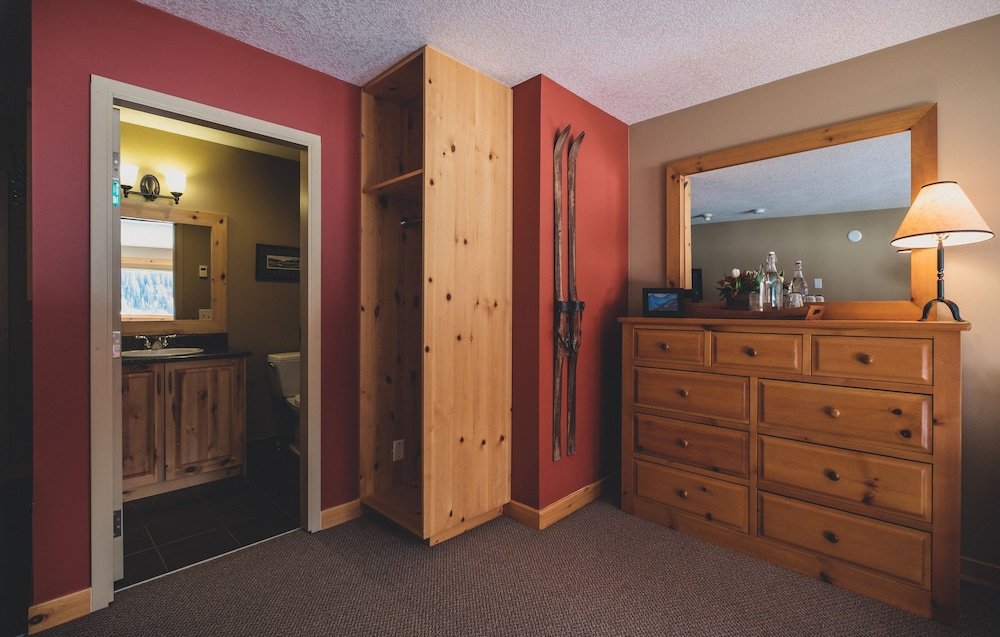 Фото Mount Engadine Lodge