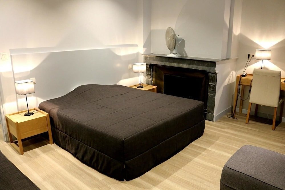 Фото Hotel du Theatre