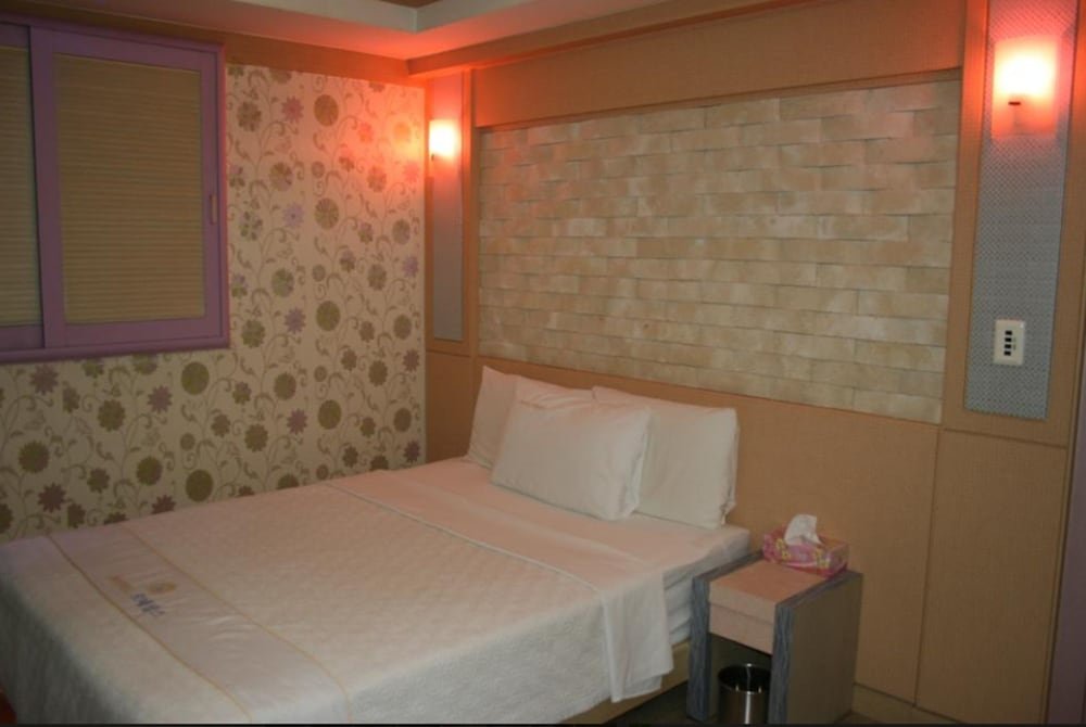 Фото Renaissance Motel