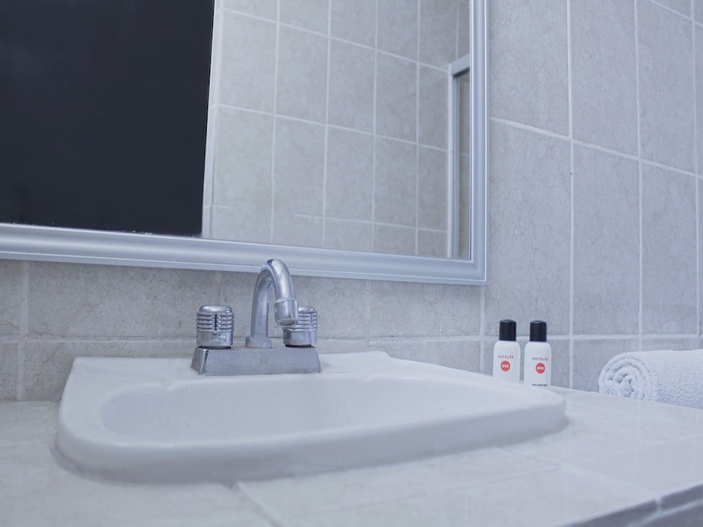 Фото Oyo Hotel Plata, Fresnillo, Zacatecas