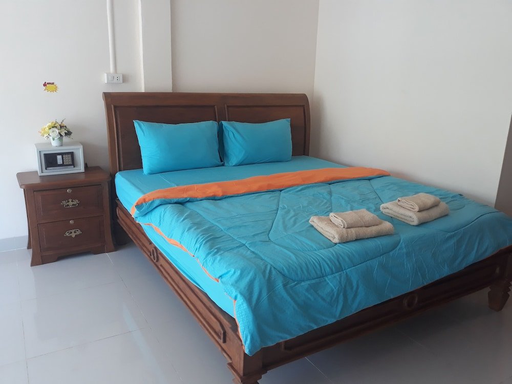 Фото Sorot House