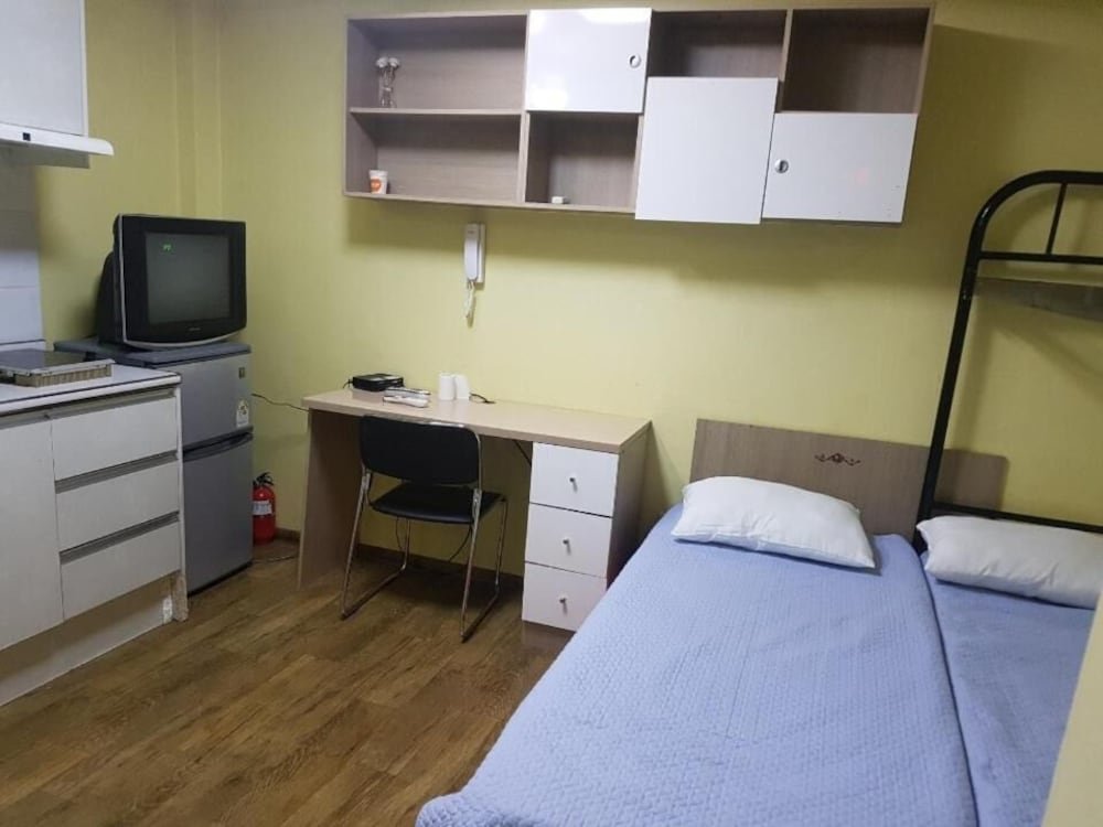 Фото Open House Apgujeong-Rodeo