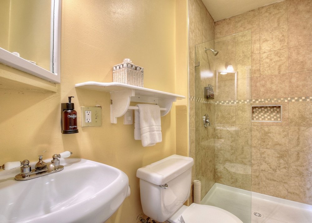 Фото Centrella Inn