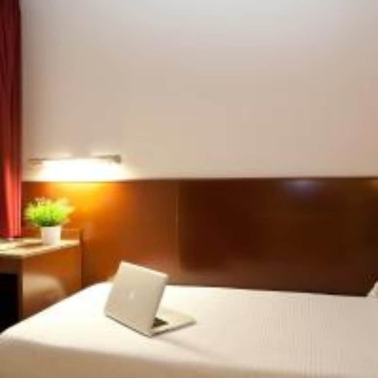 Фото Apartments Hotel Sant Pau