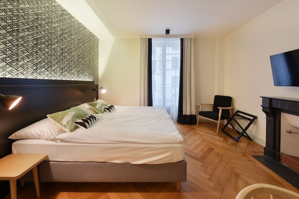 Фото The Pax Hotel