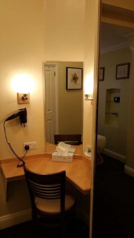 Фото The Suites- St Pancras Hotel Group