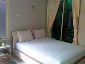 Гостиница Hotel Cendrawasih в Джембере