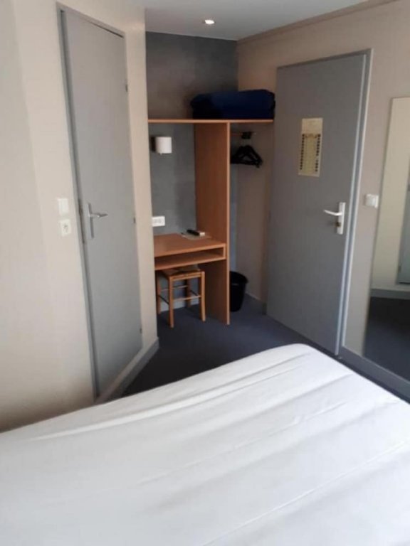 Фото Fasthôtel Avignon Nord