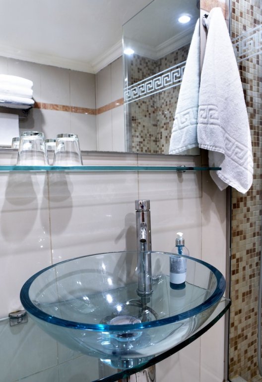 Фото Sunshine Rhodes