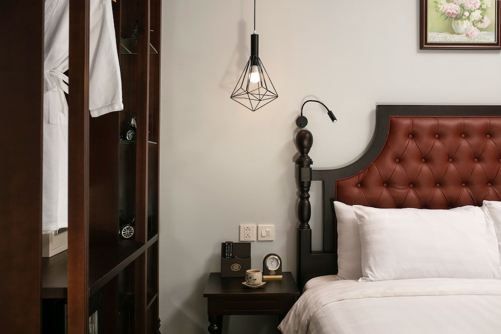 Фото Shining Boutique Hotel and SPA