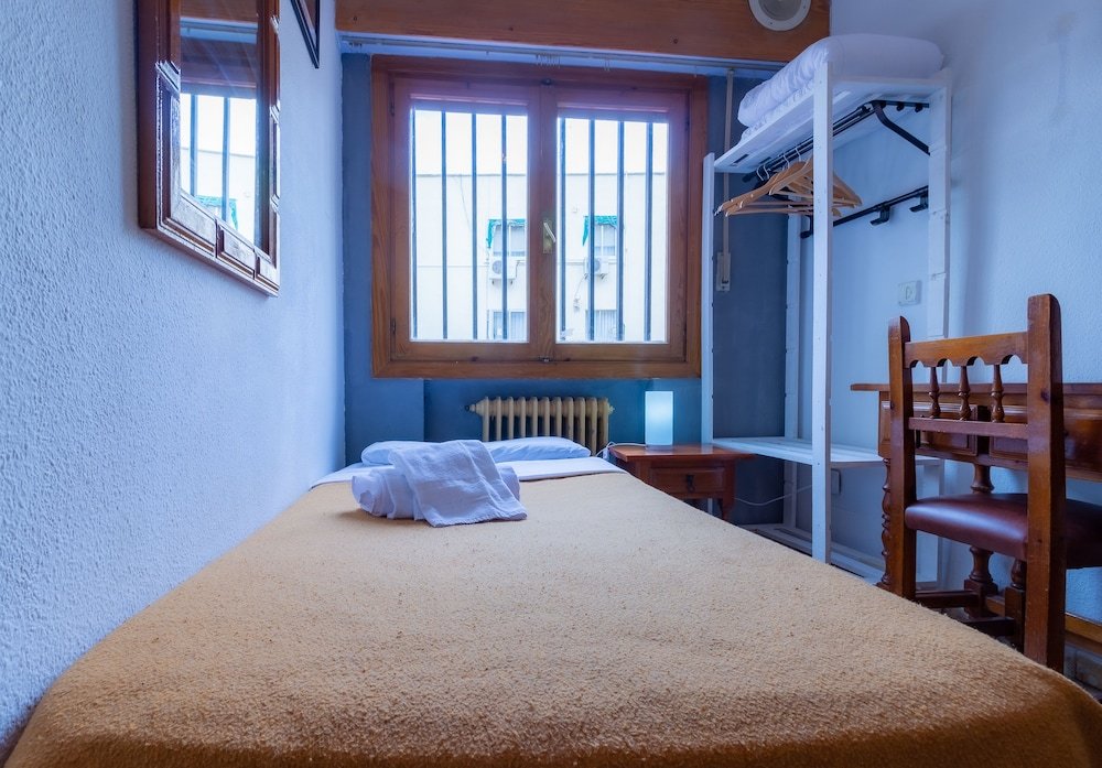 Фото Casa de Huéspedes Carabanchel by Vivere Stays