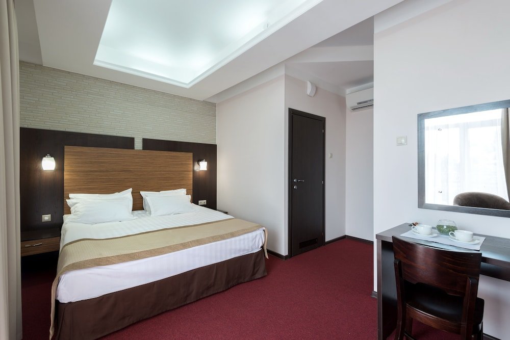 Фото Гостиница Н